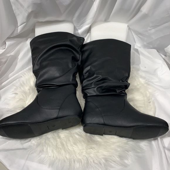 Journee Collection Jayne Extra Wide Calf - Picture 7 of 15